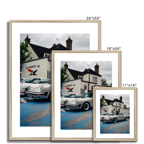 N°3/30 - 911 3.2 Carrera Framed Print