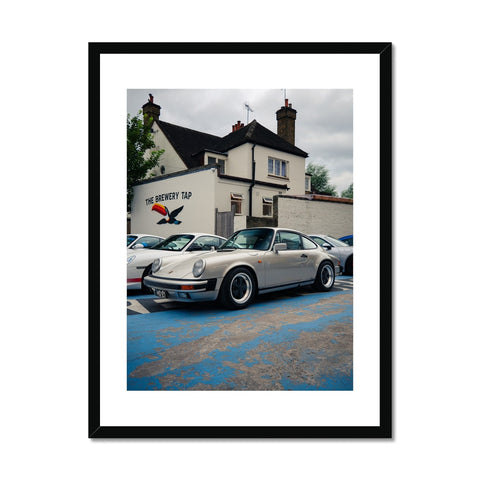 N°3/30 - 911 3.2 Carrera Framed Print