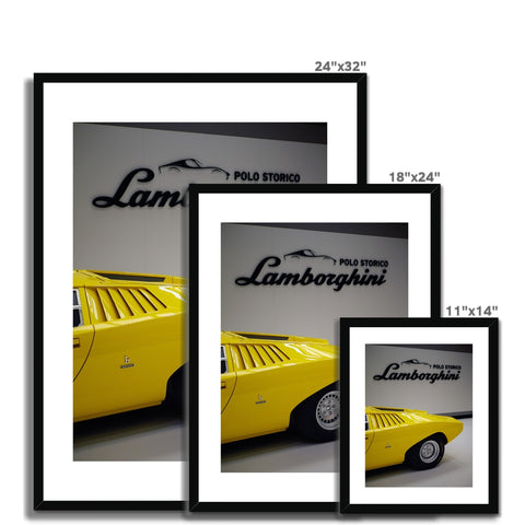 N°17/30 - Countach LP500 Framed Print