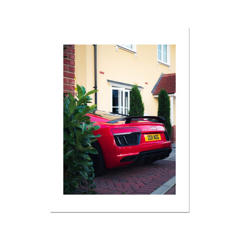 R8 V10 Fine Art Print